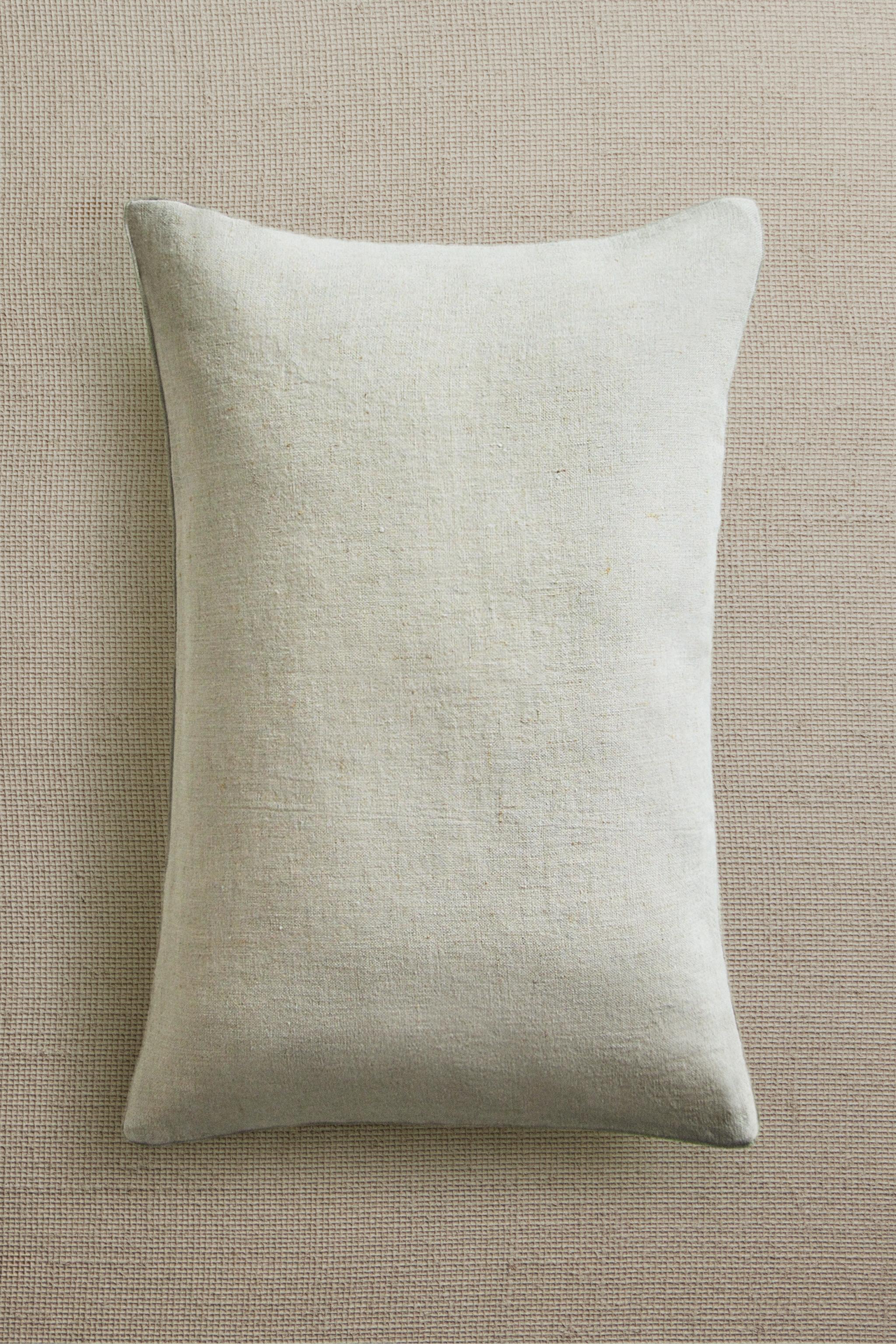LINEN THROW PILLOW COVER